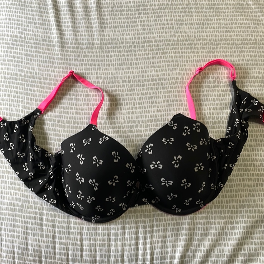 Victoria’s Secret 38C Perfect Coverage